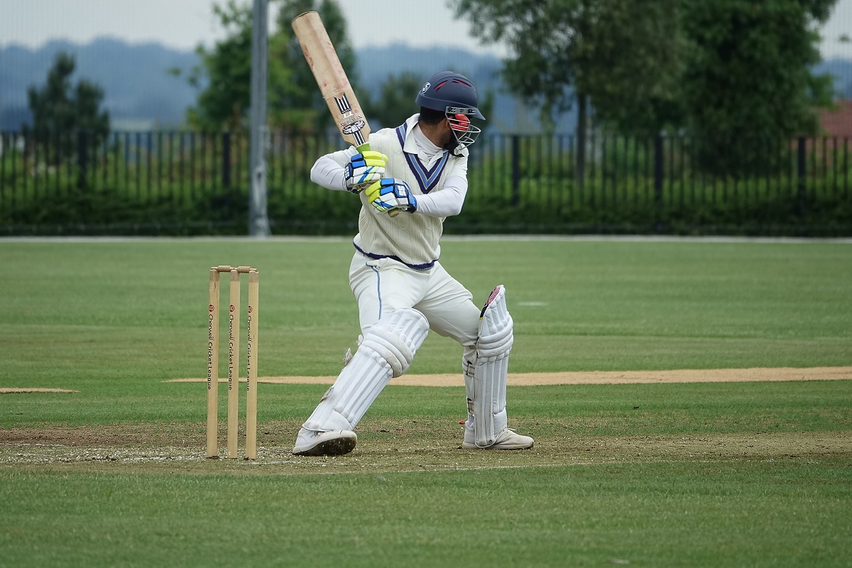 Top 10 Tips to Knock in Your Cricket Bat and Care for It in the Long Run